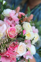 Regulia, kompozycja kwiatowa w turkusowej donicy, wys.38cm 