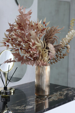 Laguel Golden November, kompozycja kwiatowa w wazonie, wys.50cm