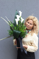 Kalla Isolire, bukiet nagrobny z kaliami