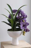 Violet Fantasy, fioletowy sztuczny storczyk w pucharze