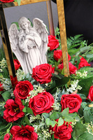 Angelo Garden Czerwień, kompozycja nagrobna ze złotym lampionem