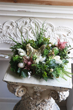 Zielona Grzęda, stroik wielkanocny na tacy, wym.24x44x36cm