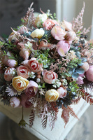 Momena, wiosenna kompozycja kwiatowa, wys.28cm