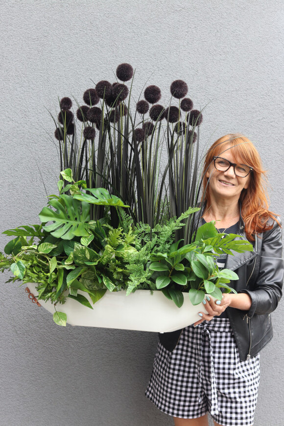 Black Grass Laos, zielona kompozycja w naczyniu