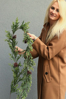 Gerava, girlanda zimowa z szyszkami