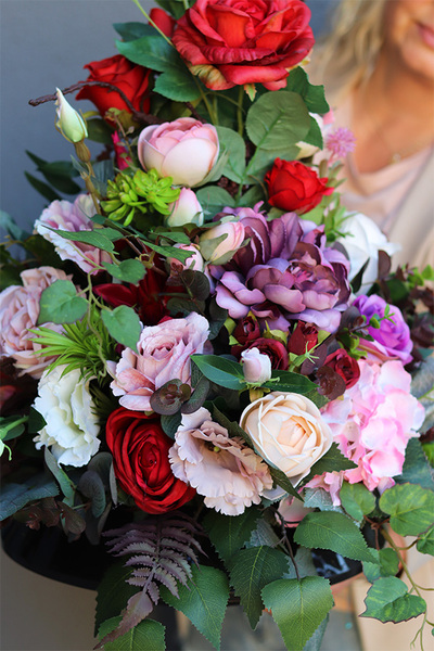 Felinata Premium 2, kompozycja nagrobna w naczyniu