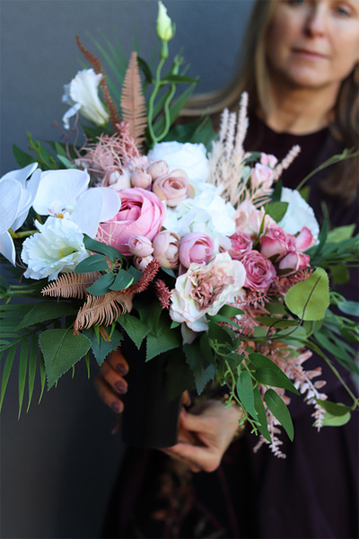 Pianola Ylena, bukiet nagrobny we wkładzie