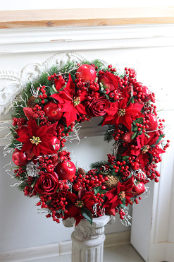 Klasyczny 2, duży świąteczny wieniec z czerwonymi szyszkami, śr.59cm