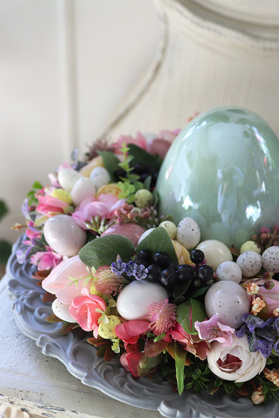 Bedra Delisa, wielkanocny stroik na talerzu