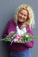 Srebrna Kura na Grzędzie, wielkanocny stroik na tacy