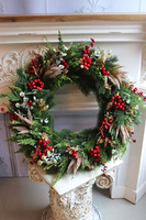 Wigilia Primosa, duży świąteczny wianek na drzwi