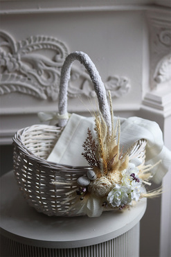 Celisa Beigeta, dekorowany koszyczek wielkanocny, wys.30cm  