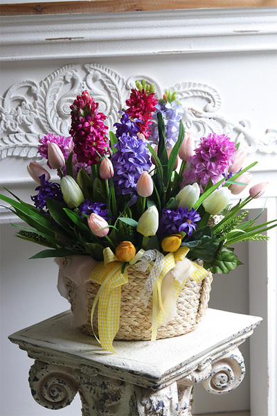 Hiacyntha Refilia 2, kosz pełen kwiatów