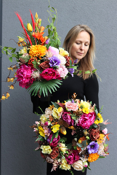 Kolores, wiosenny bukiet nagrobny we wkładzie