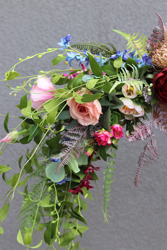 Koriana, girlanda roślinna