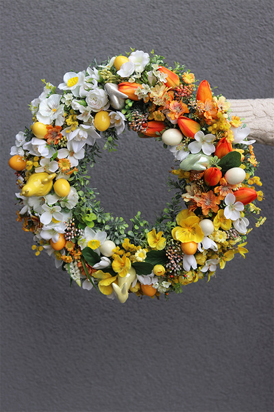 Trenata, stroik wielkanocny wianek