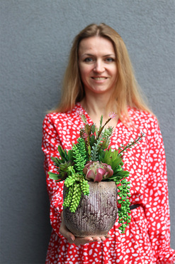 Hedute, sukulenty w ozdobnej donicy, wys.34cm