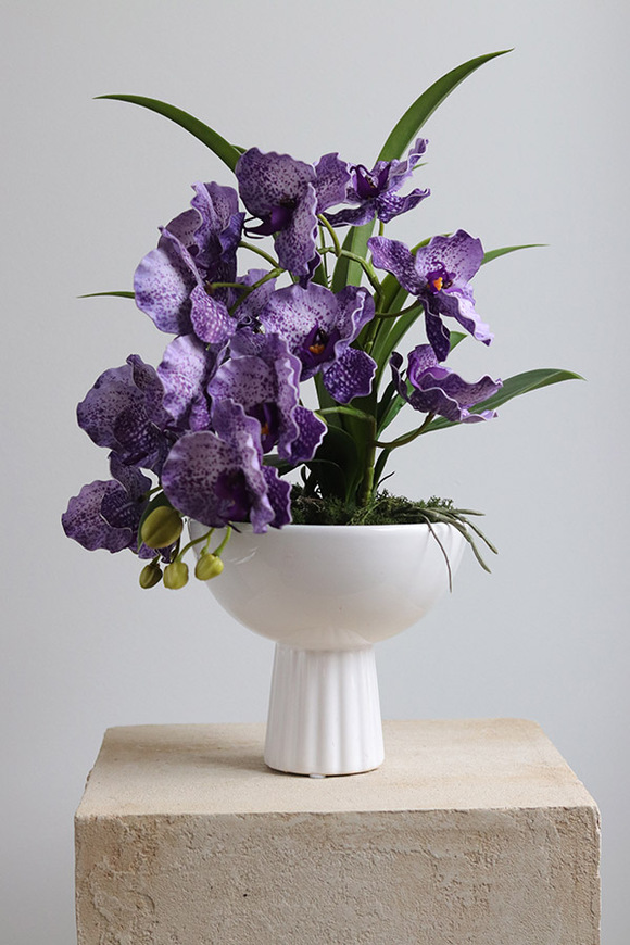 Violet Fantasy, fioletowy sztuczny storczyk w pucharze