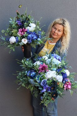 Leopolda, komplet dekoracji nagrobnych, bukiet + kompozycja w misie 