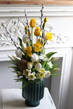 stroik wielkanocny / kompozycja kwiatowa Herra Easter, wys.68cm