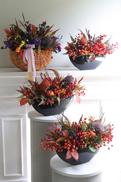 Very Berry Fall, jesienna kompozycja kwiatowa, wym.38x63cm