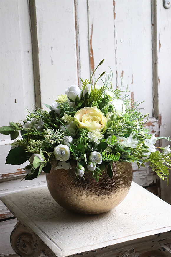 Goldita Big, kompozycja kwiatowa w naczyniu klienta, wym.36x46cm