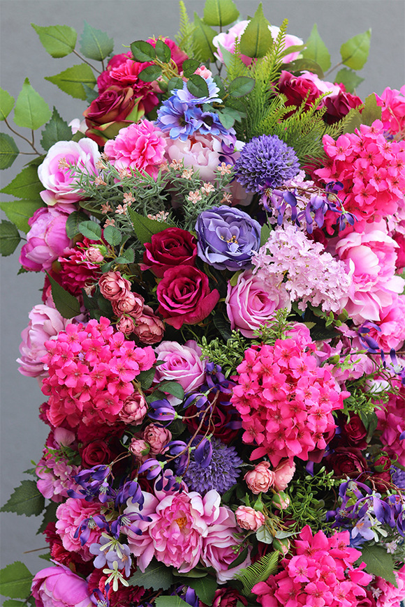 Pink Beauty 2, szeroka girlanda kwiatowa na siatce