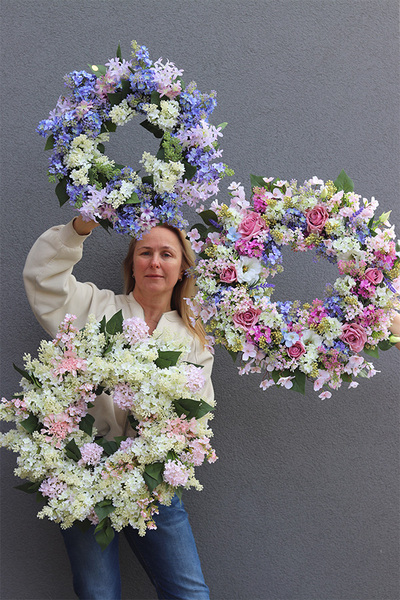 Bzy Majowe, wiosenny wianek z bzami i hiacyntami