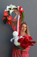 Teraz Polska, kompozycja kwiatowa w donicy