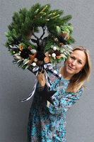 Czarny Renifer Industrial, wianek świąteczny