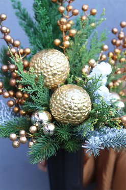 Zima w Złocie, komplet dekoracji nagrobnych, kompozycja + bukiet