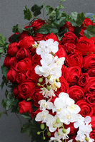 Broken Heart, bogata wiązanka nagrobna z róż