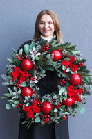 Apart XXL, klasyczny bożonarodzeniowy wieniec, śr.65cm