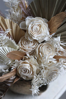 Boho Leata, kompozycja w naczyniu na nóżkach