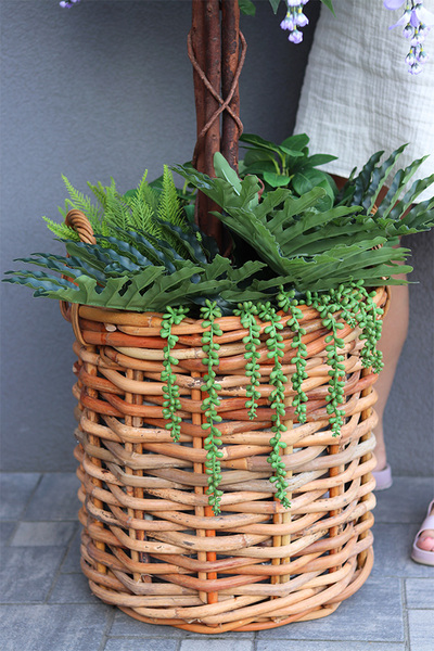 Wisteria Usagi Basket sztuczna roślina w koszu