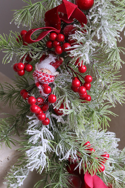 Wśród Skrzatów, girlanda świąteczna z barwinkiem