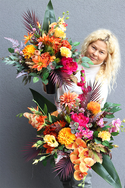 Ramenia, bukiet nagrobny we wkładzie