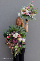 Wspomnienia Violet, bukiet nagrobny we wkładzie