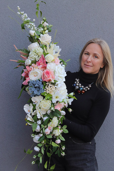 Preludium Laos, kompozycja w ceramicznej łódce