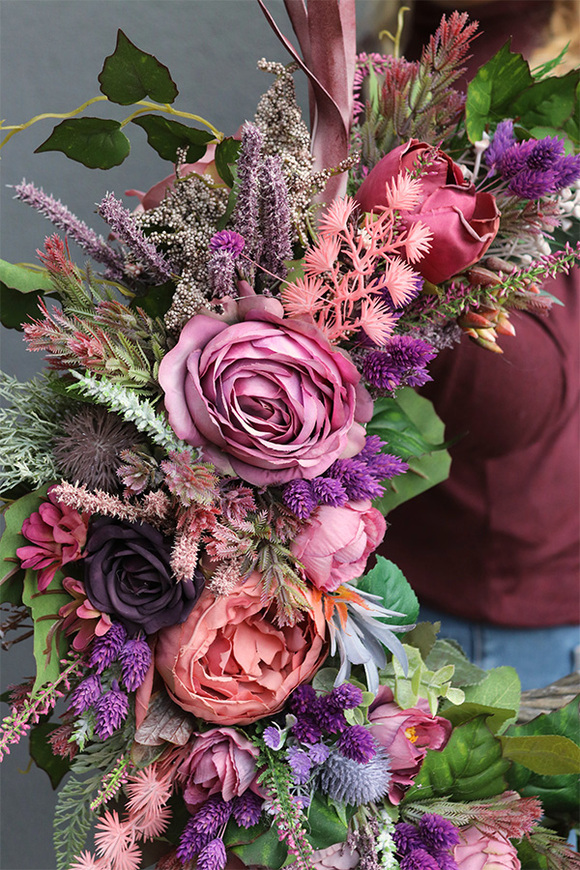 Liliowe 2, asymetryczny wianek do powieszenia