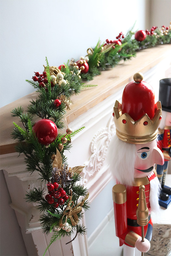 Reddana, girlanda świąteczna