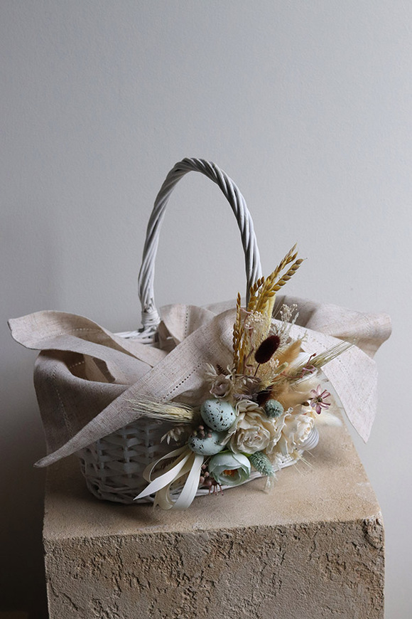 Leonis, dekorowany koszyczek wielkanocny