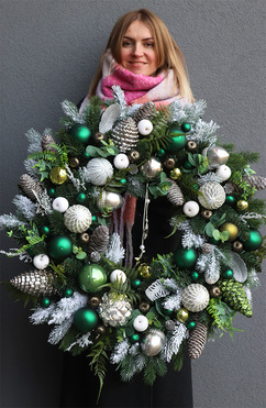 OD RĘKI Winter Wonderland, klasyczny bożonarodzeniowy wianek XL, śr.70cm 