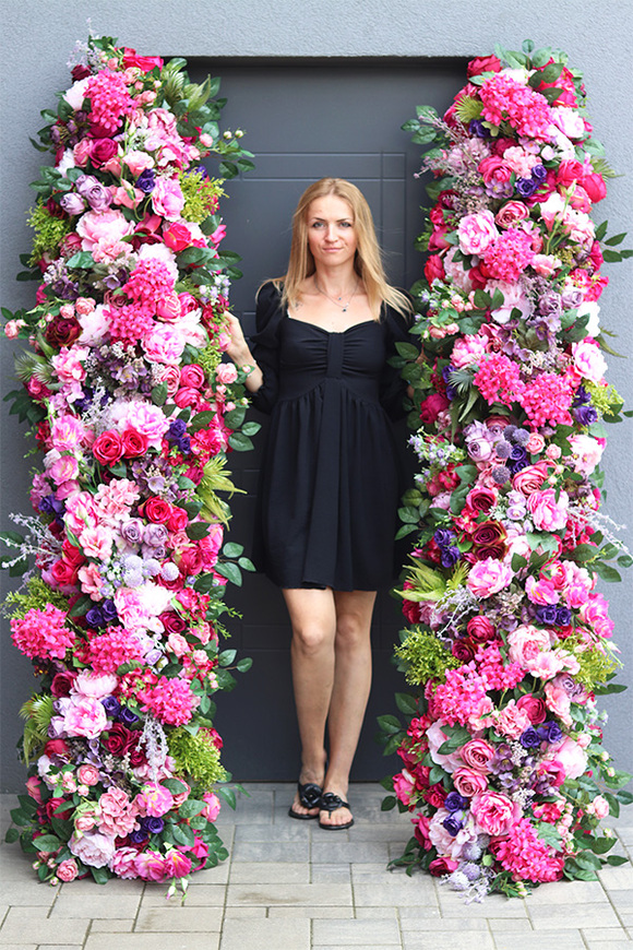 Pink Beauty, szeroka girlanda kwiatowa