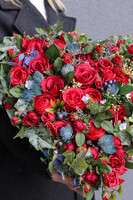 Berry Rose, stroik nagrobny serce