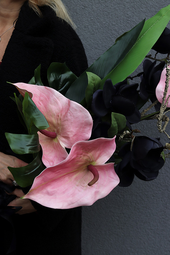 Czarna Magnolia, bukiet nagrobny do położenia