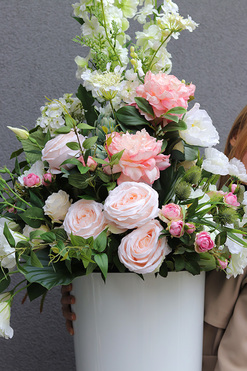 Ursena Mediolan, podłogowa dekoracja kwiatowa, wys.147cm