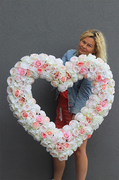 Pink Heart, duże serce z róż, wym.90x90cm 