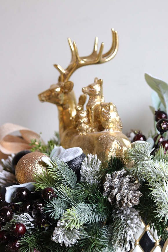 Benjamin Santa, świąteczny stroik