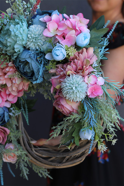 asymetryczny wianek dekoracyjny, Testarossa, śr.44cm 